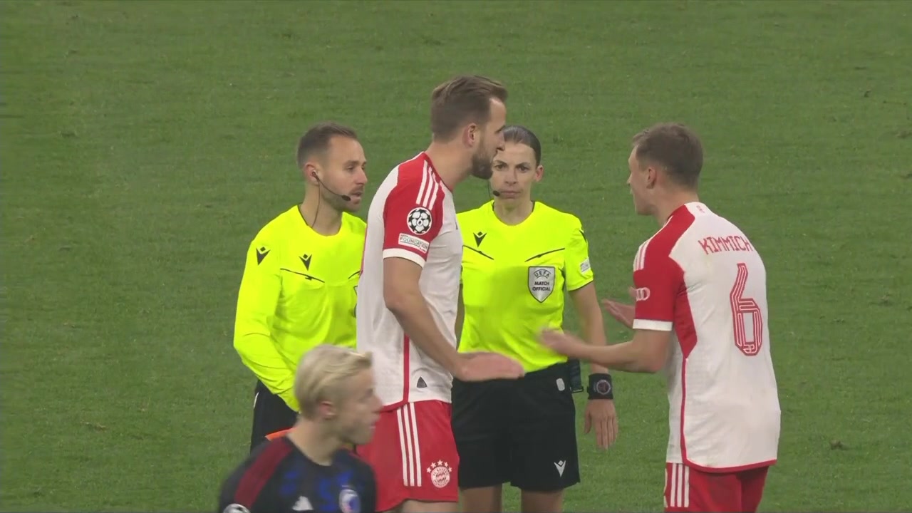 哥本哈根最后時刻手球未吹！基米希，凱恩賽后找女主裁理論！