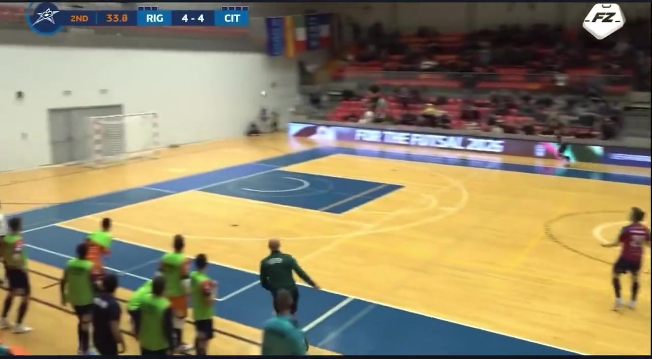 五人制球王里卡迪尼奧進(jìn)球就是這么簡(jiǎn)單