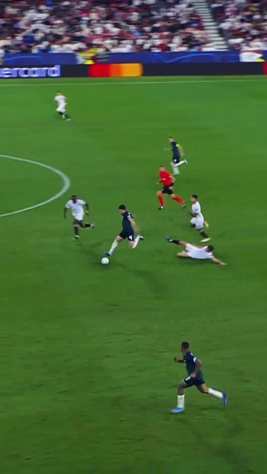 賴斯是否是現(xiàn)在歐洲最好的中場之一？