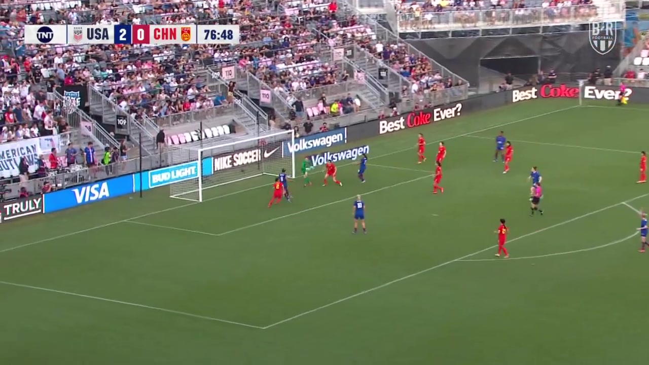 中國女足0-3落后美國女足！“大蟲”羅德曼之女破門