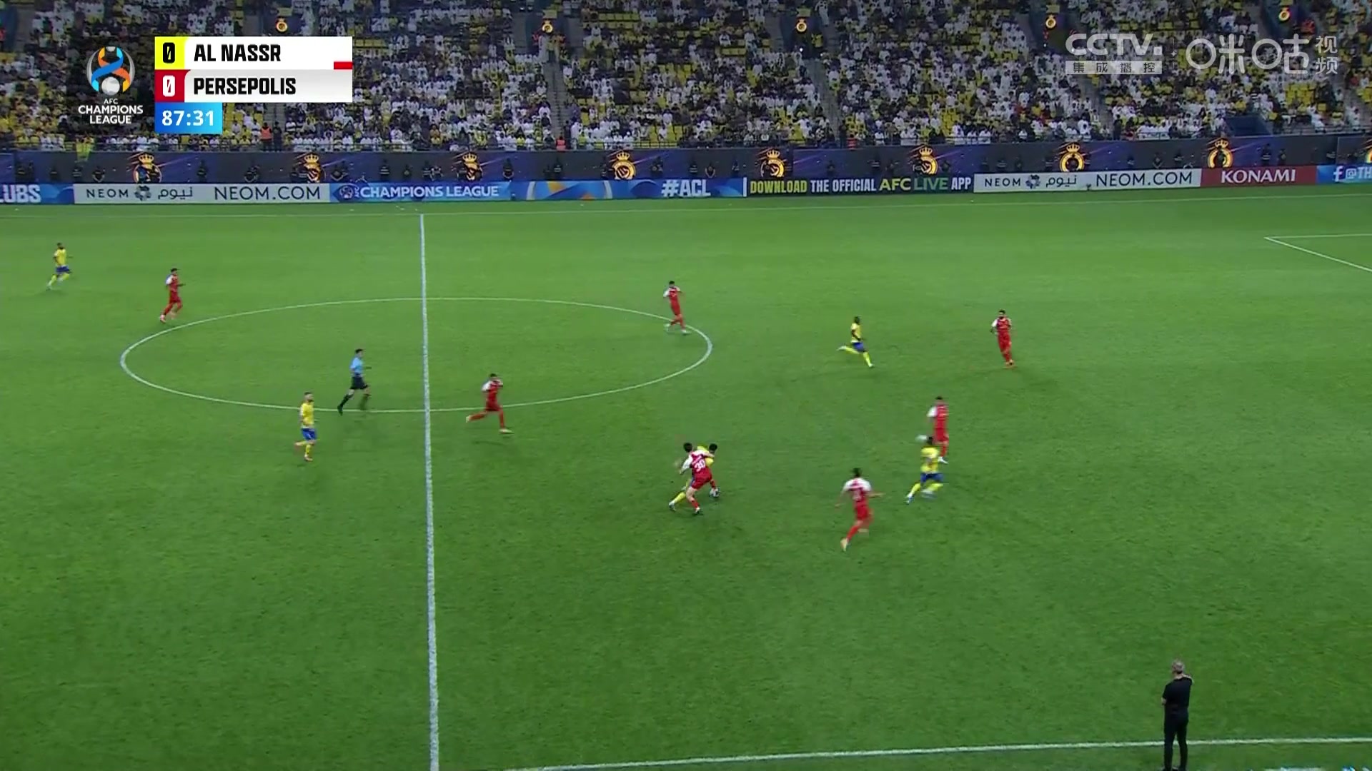 噓聲再起！利雅得勝利球員被故意放到，馬寧不出牌遭致全場(chǎng)噓聲