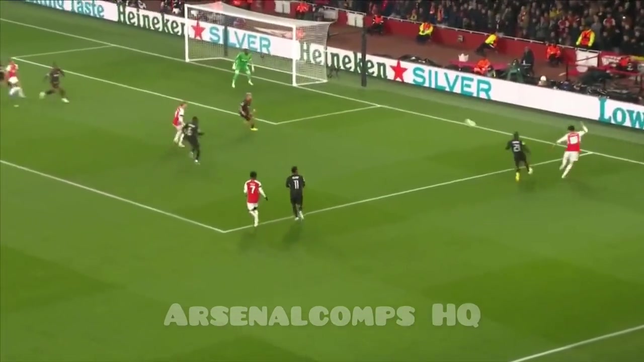 太猛了！富安健洋vs朗斯個(gè)人集錦：出場(chǎng)45分鐘助攻雙響