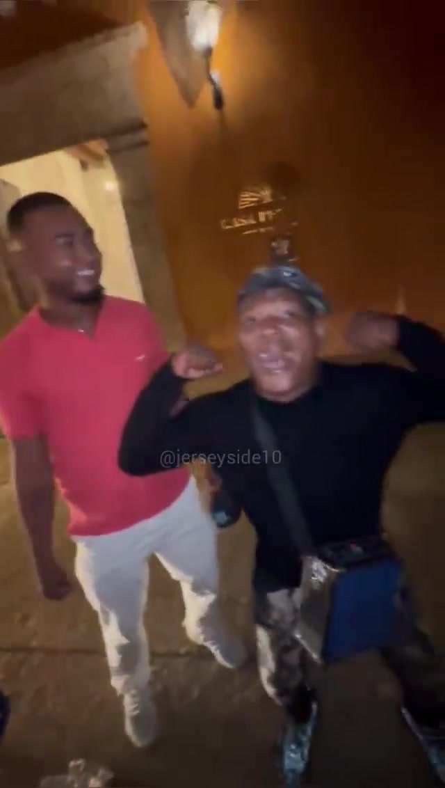 感受一下加拉塔薩雷球迷的助威rap