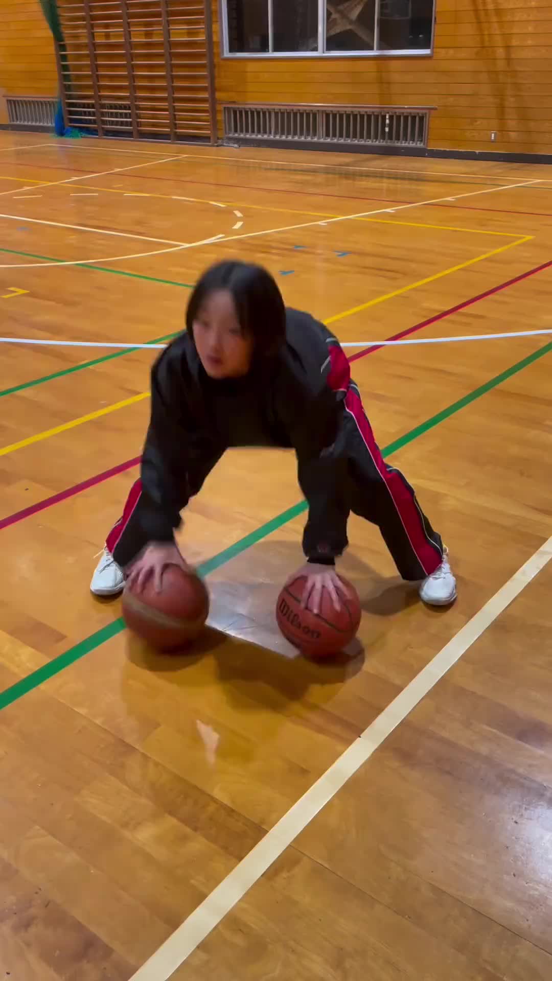 日本小女生的運(yùn)球什么水平？