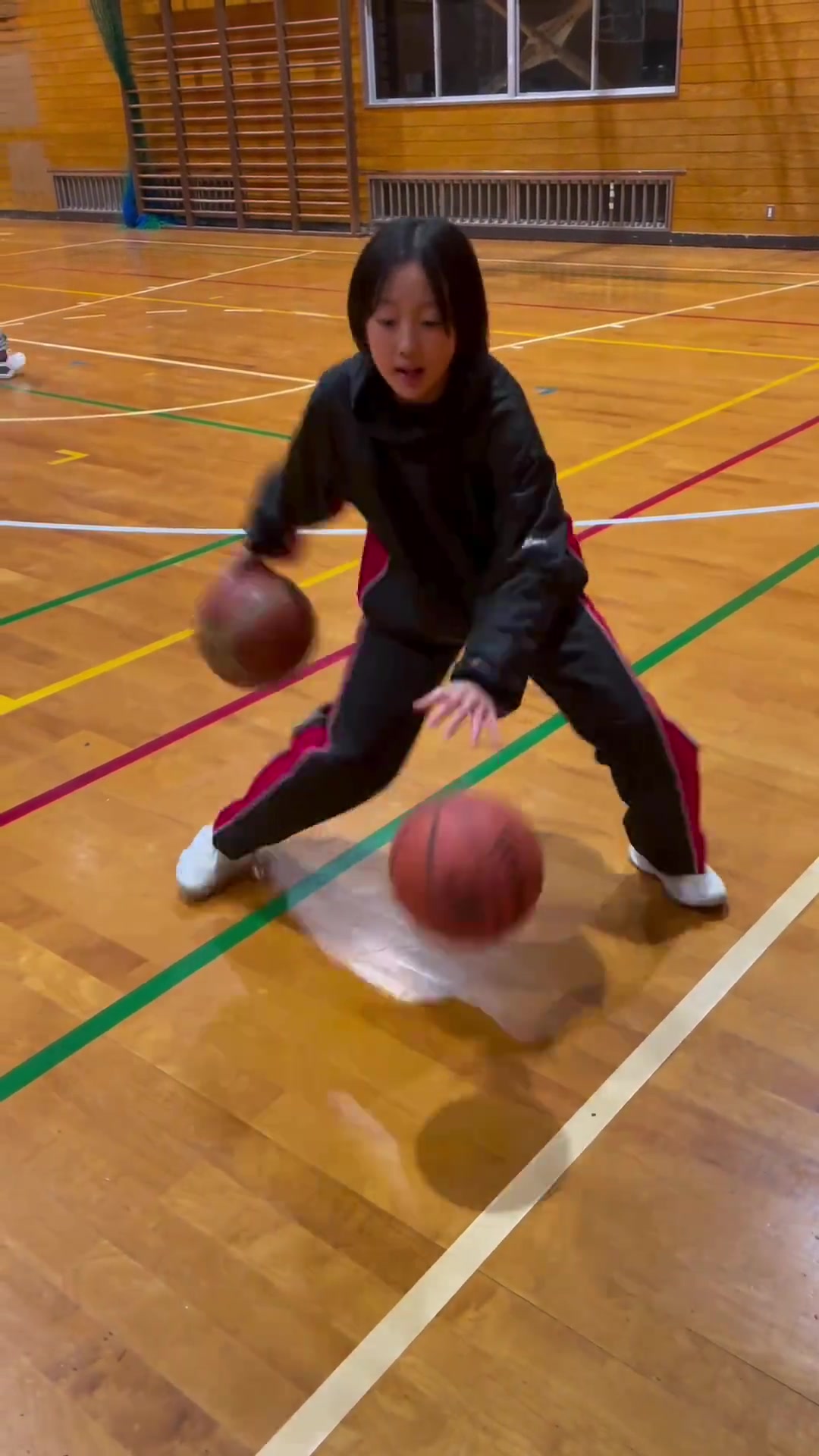 小妹妹這運(yùn)雙球比郭艾倫如何？