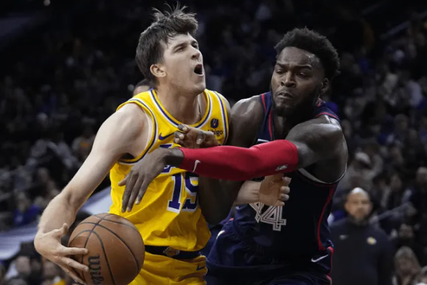 湖人遭遇七年來(lái)最沉痛失利:客場(chǎng)慘敗給76人失分高達(dá)40分